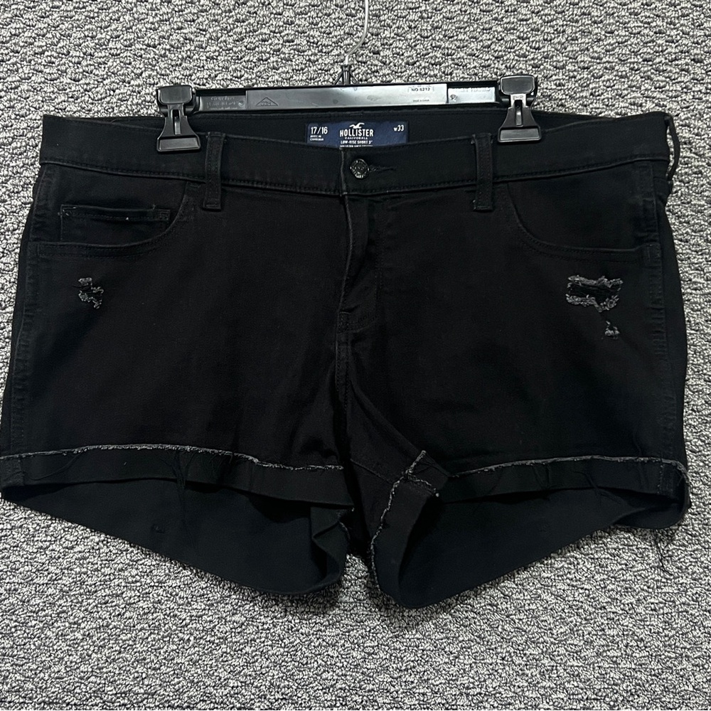 Hollister Women's Black Denim Shorts